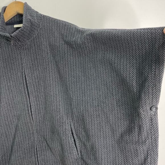 L.L. Bean Women’s Size M Gray & Black Herringbone Full Zip Fleece Poncho Jacket - Picture 7 of 10